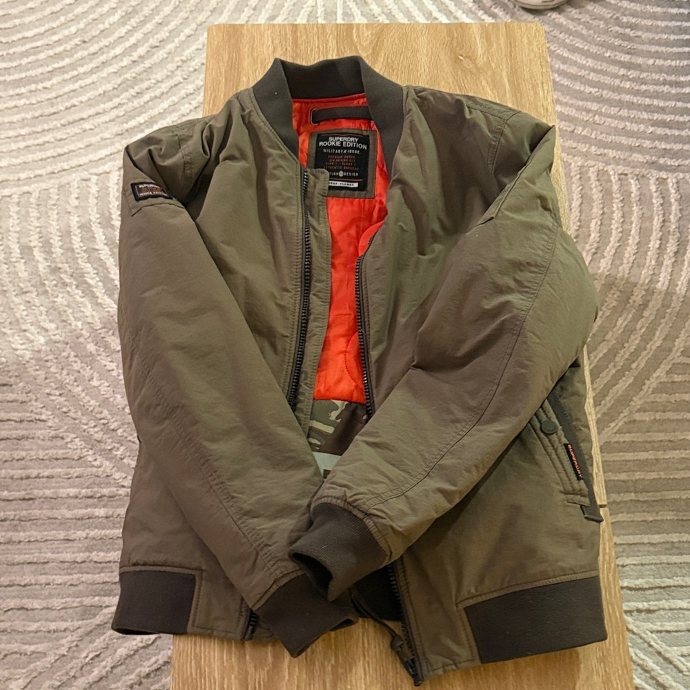 Superdry Olive Green Bomber Jacket with Orange Lining - Picture 3 of 4